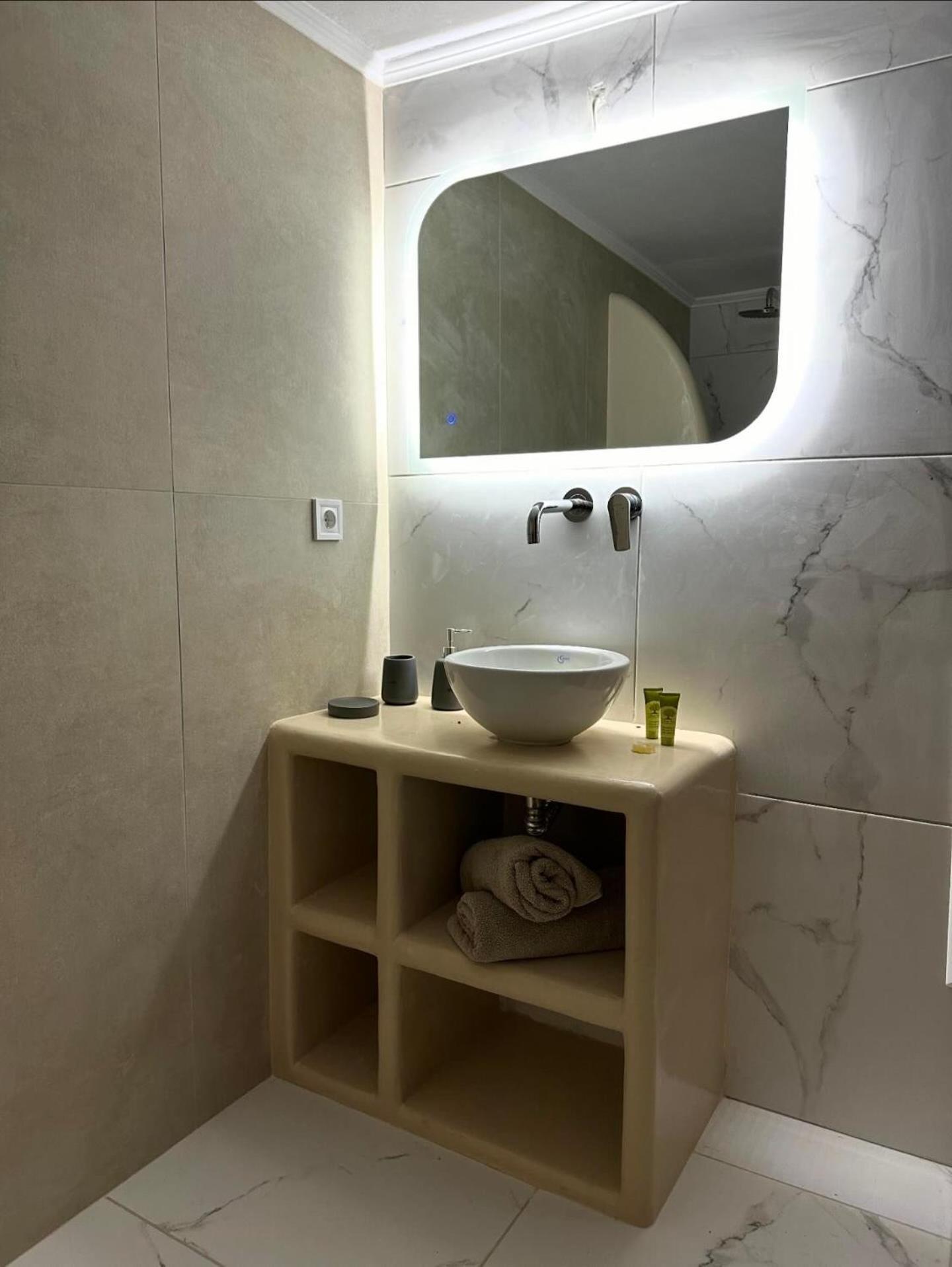 Apartment Lacasacentrale *